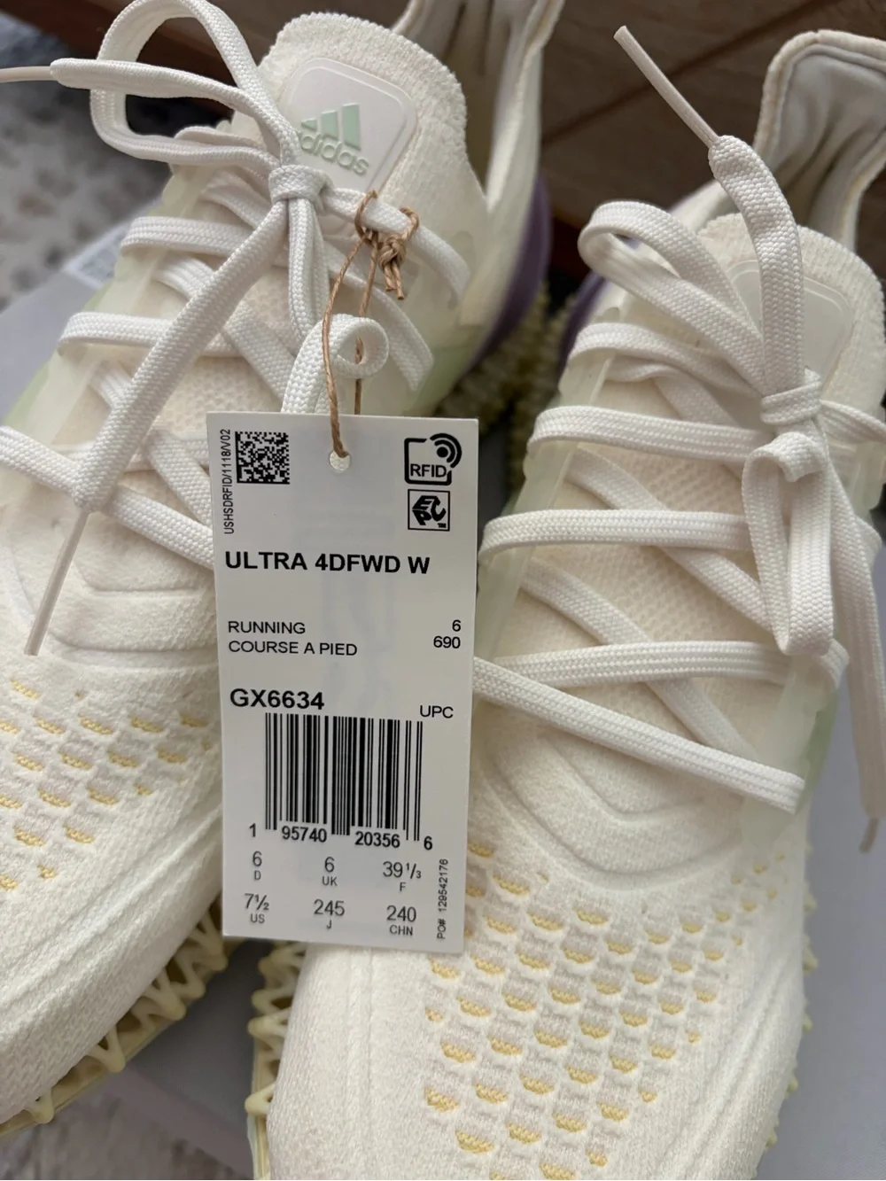 ADIDAS ULTRA 4DFWD women cream knit running shoes size 7.5